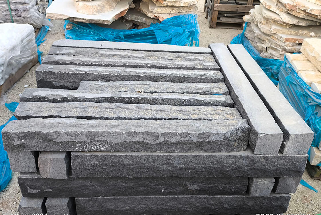 עמוד בזלת 10/10/100